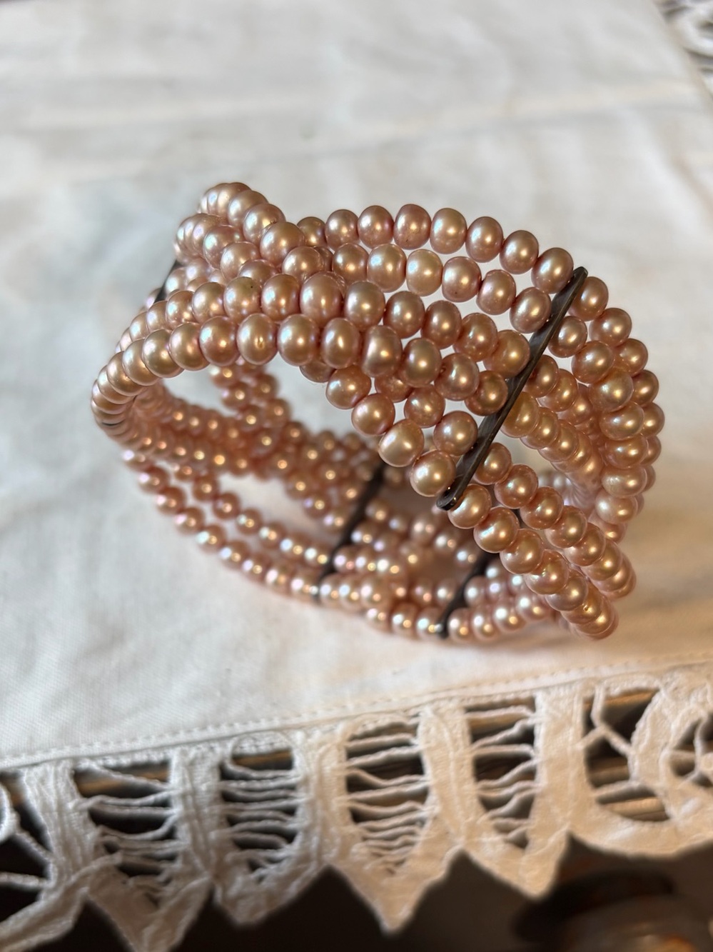 Freshwater pearl expandable cuff bracelet L/XL